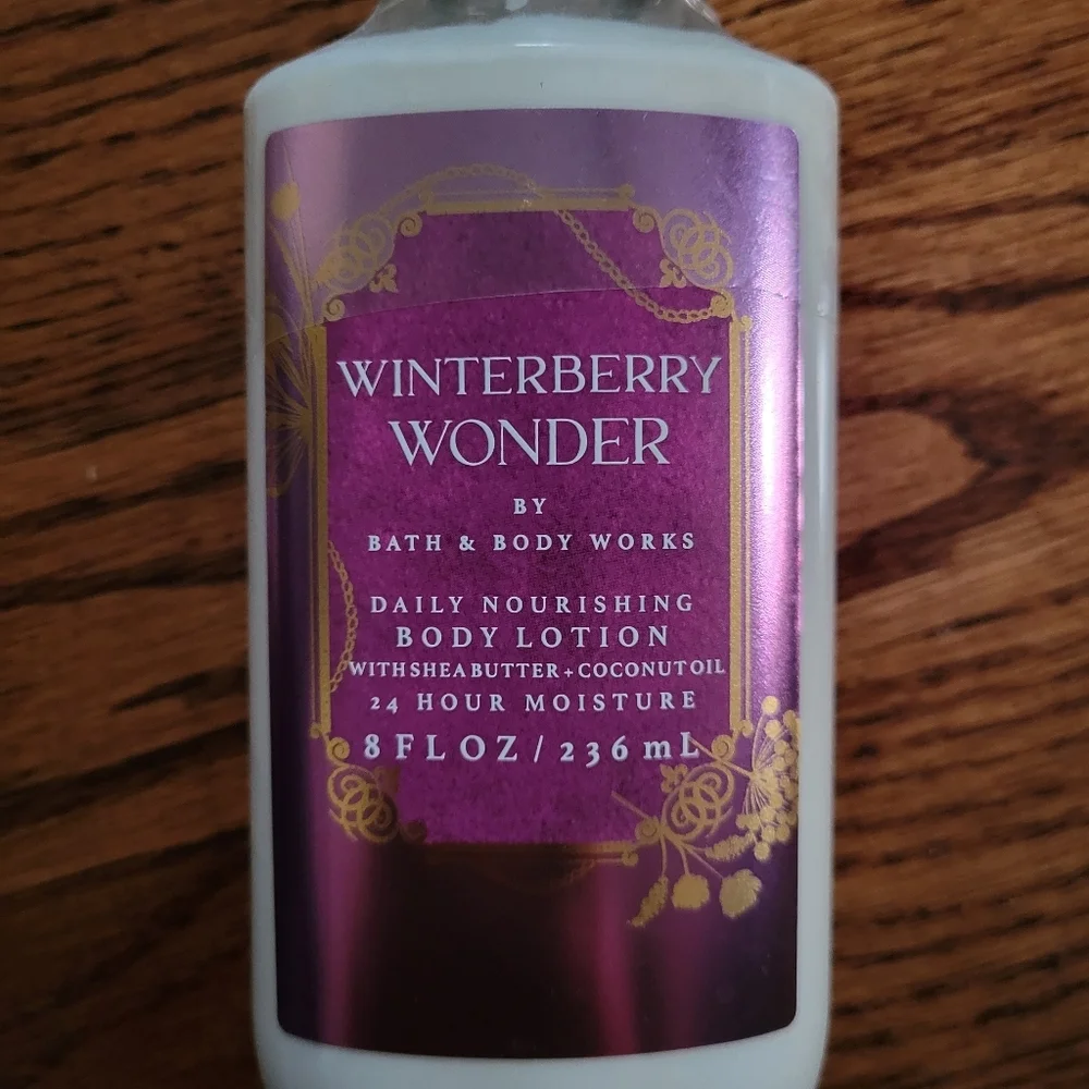 Bath & Body Works Winterberry Wonder Body Lotion